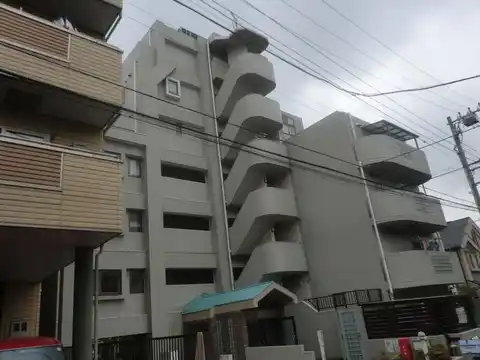 ファーストクラス湘南台