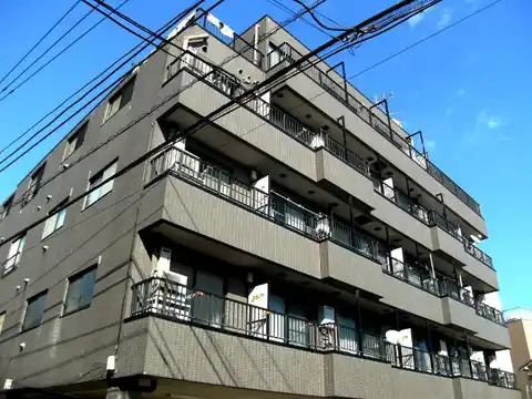 アーバンスクエア