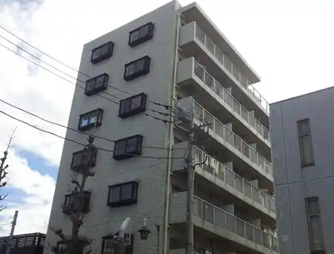 ランバー荒井