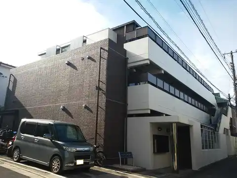 ヴィラ86