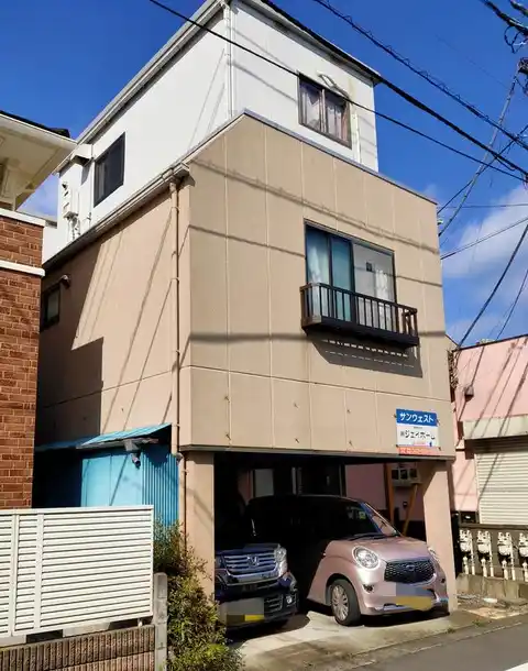 サンウエスト