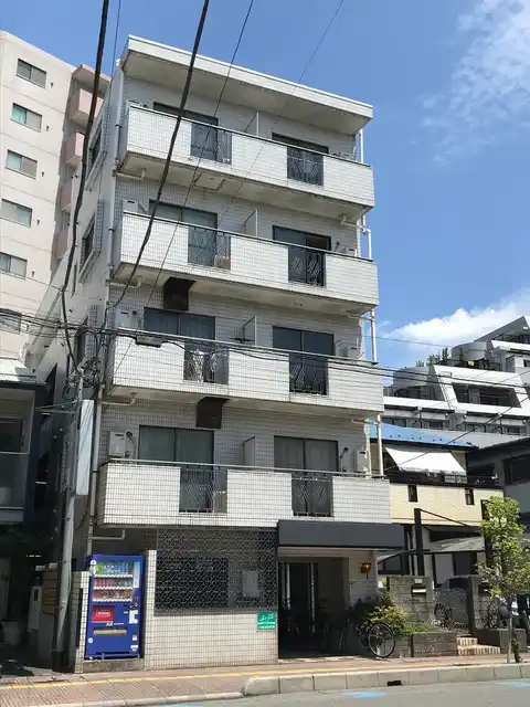 レオパード蕨南町