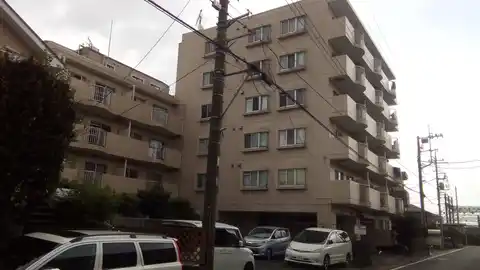 チュリス橋本
