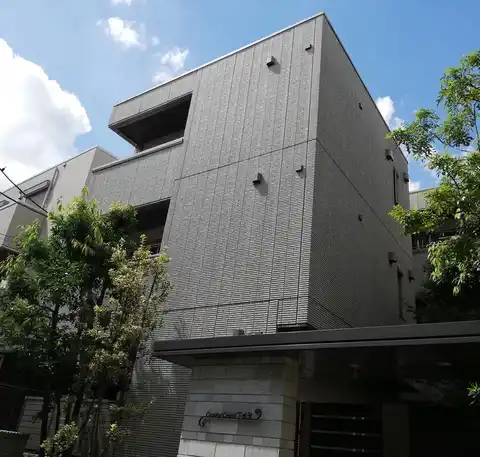 CrestieqCourt下北沢