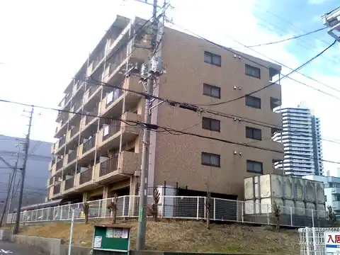 ドミ中屋 A棟