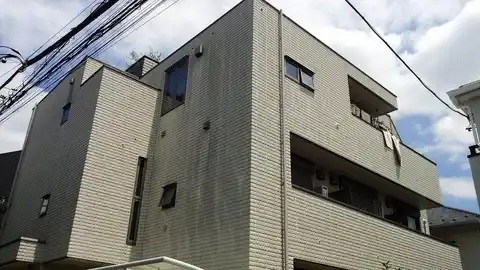 グーテラス