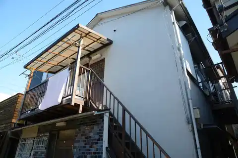 ハウス阿部