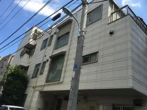 ミワフラッツ