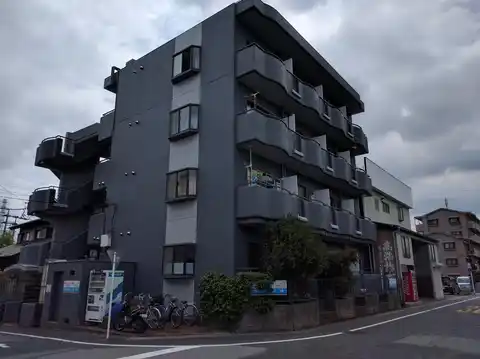 レジュイール東川口