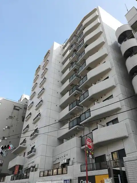 ウィン四ツ谷