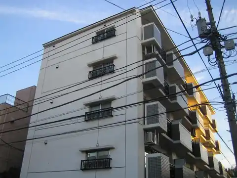 イサクビル