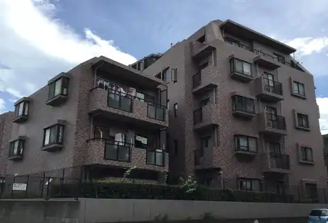 クレッセントたまプラーザ