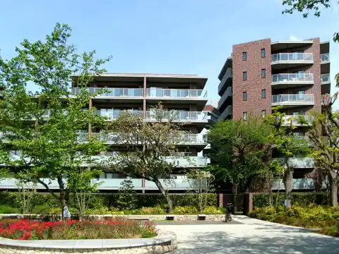 桜堤庭園テラス(武蔵境)