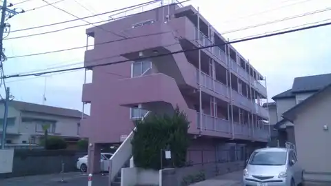 プラザイワモト