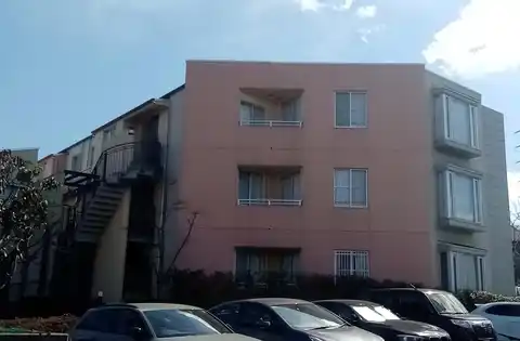 ユーロハイツ仲町台