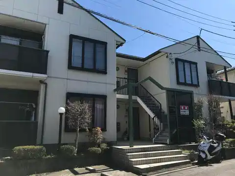 ガーデンハウス弐番館