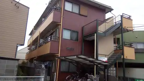 コスモスハイツ