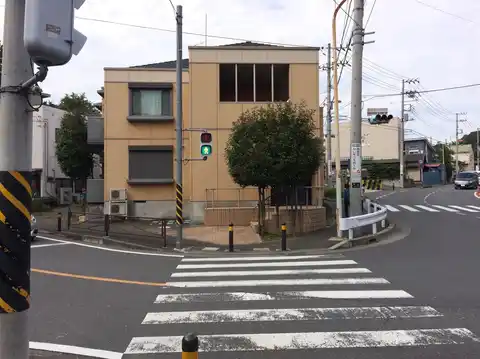 ファサヴィフィオレ ヒジカタ
