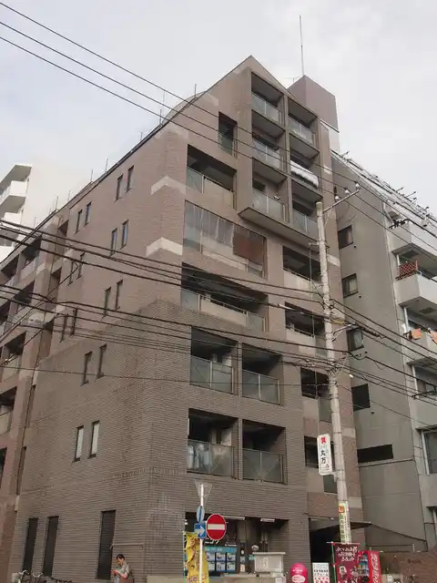 ローバー関内