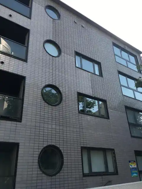 グランカーサ六本木