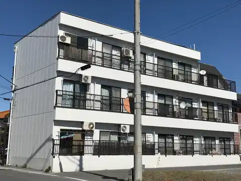 ドミール中島