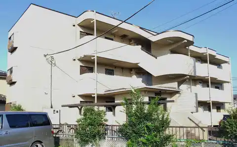 ルミエール三ツ木