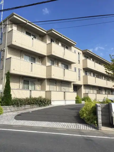 Iヴィレッジイースト