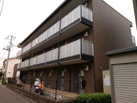 レオパレスサントーヨー II