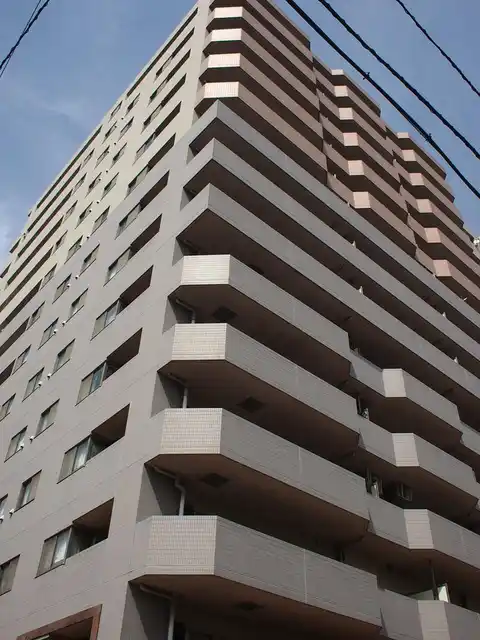 ロワール横濱関内