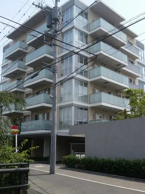 ピアース溝の口