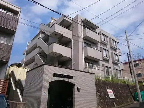 レスタージュ港南台