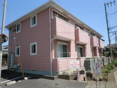 ドミール湘南B