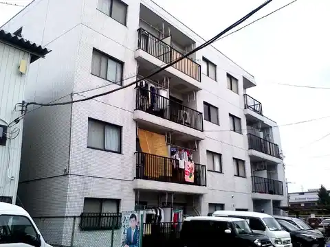メイプル千代田