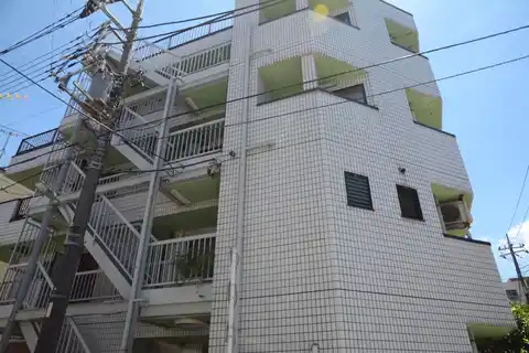 コーポラス・タカク