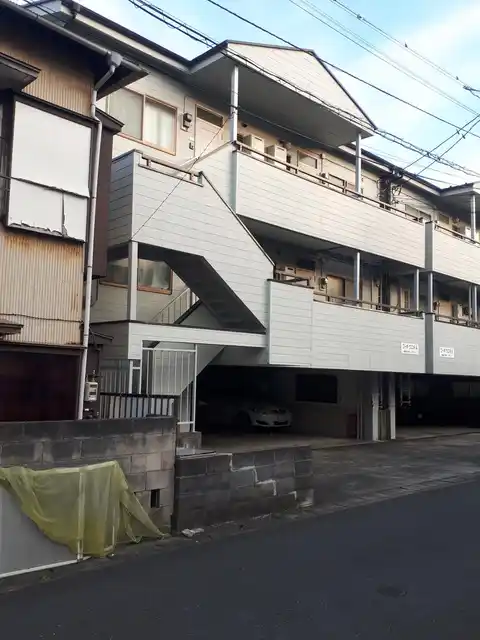 コーポウエキA