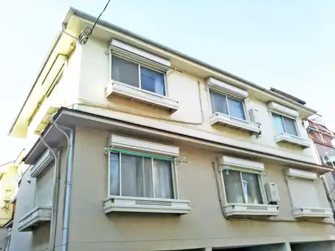 ハイツペリエ