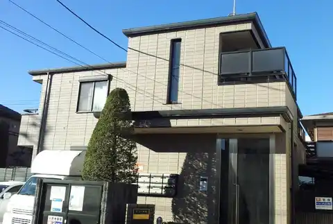 ドミール泉