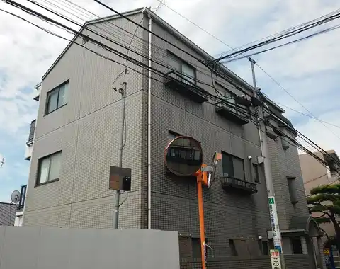 メゾンファミリア