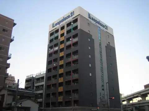 レオパレスフラット横浜青木町