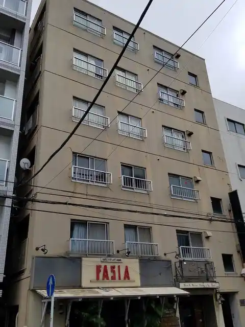ハイツ西口田中ビル