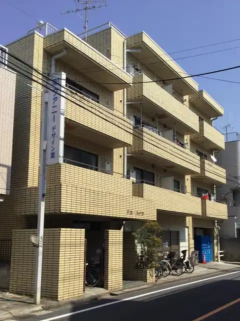 リカ・ハイツ