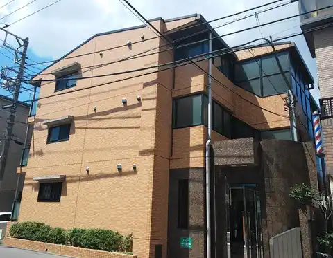 コートリバーサイド
