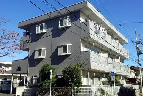 クレセントハイム