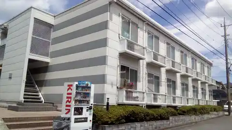レオパレスエルフ