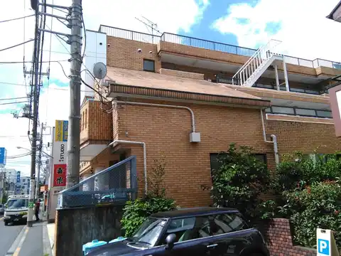 泉プラザ