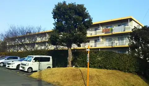 UR都市機構西菅田団地2-8号棟