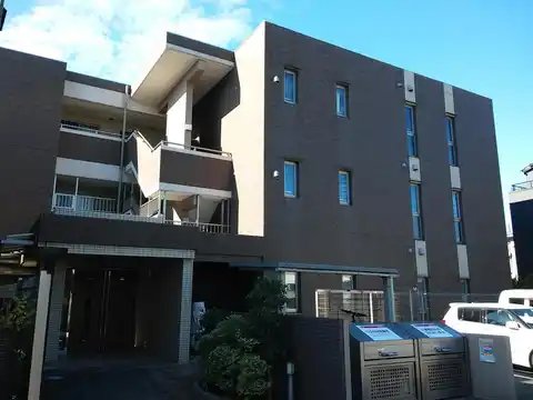 コンフォールアオキ