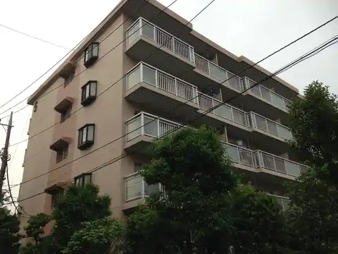 エステート浦和団地5号棟
