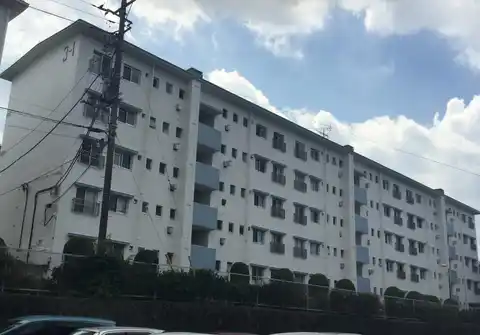 西三田団地3-1号棟