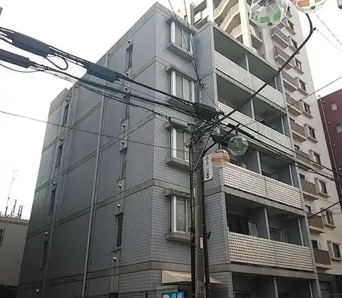 ディチャノーヴェクービ